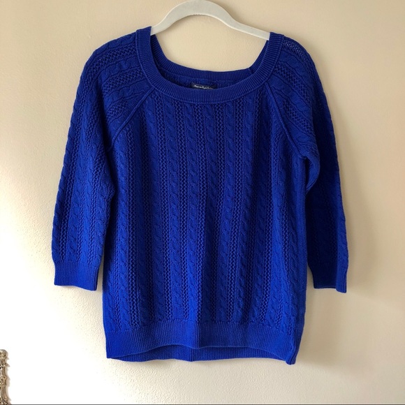 American Eagle Outfitters Sweaters - American Eagle • 3/4 sleeve blue sweater